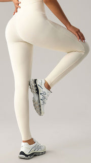 Macacão Zipper Manga Curta